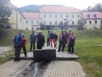 Dvorec Trebnik title=