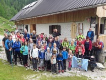 Blejska koča na Lipanci title=